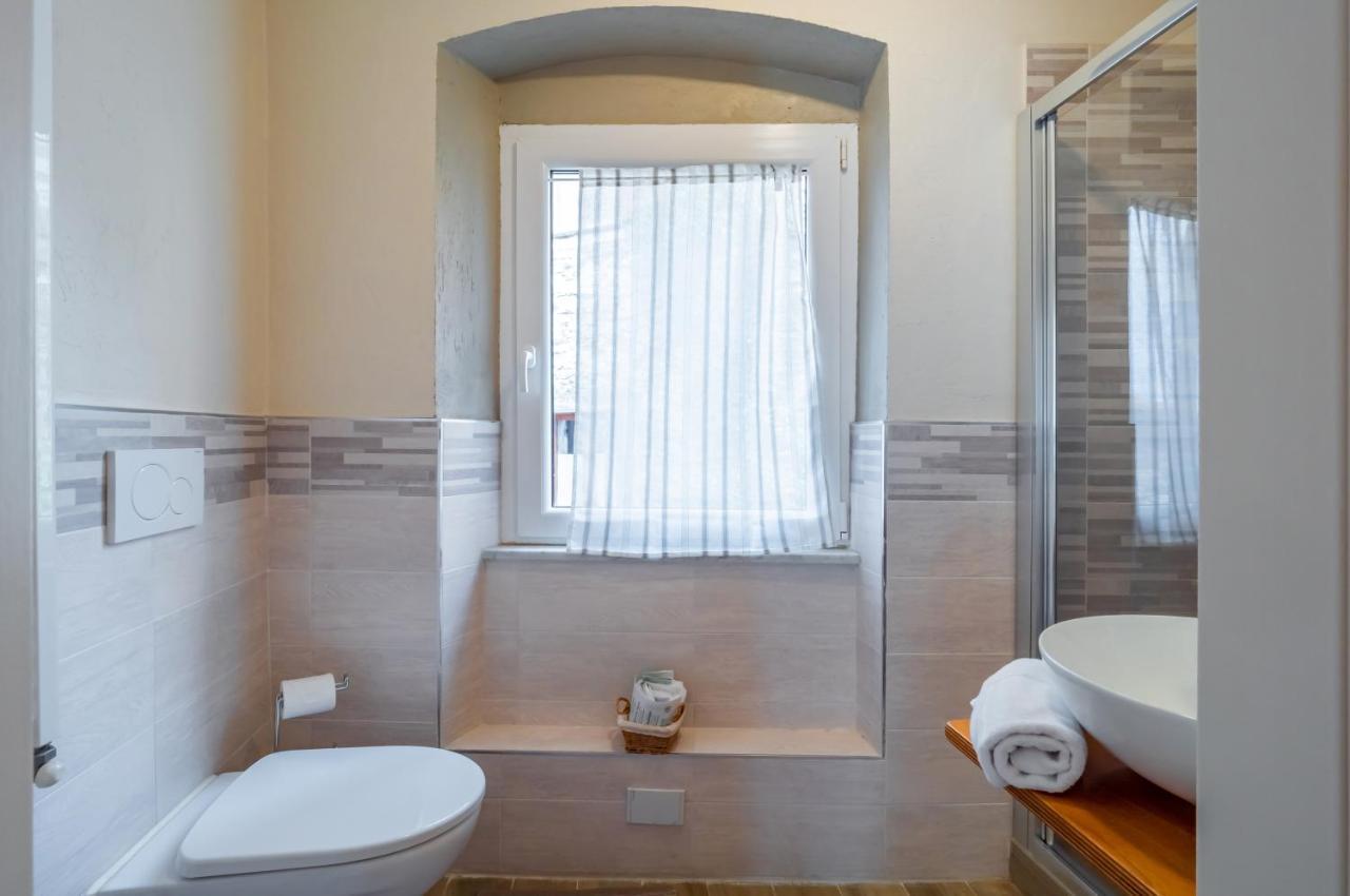 וצאנו ליגורה Comfy & Roomy Apt - View On The Ligurian Hills! מראה חיצוני תמונה